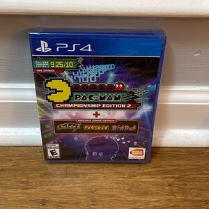 Play Station 4: PAC Man Championship Edition 2 plus 2 more games